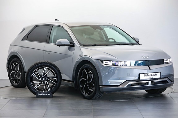Hyundai Ioniq 5 2 of 5