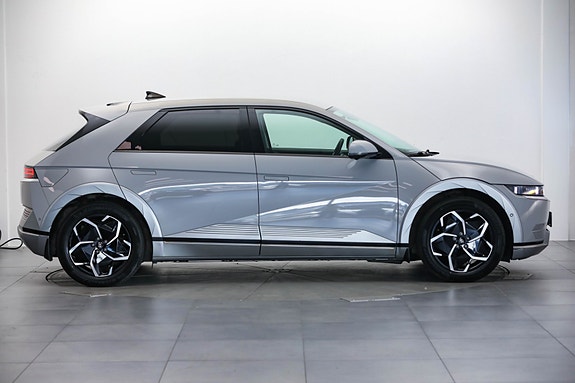Hyundai Ioniq 5 5 of 5