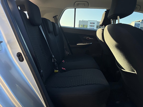 Toyota Urban Cruiser 17 of 19