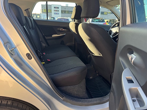 Toyota Urban Cruiser 18 of 19