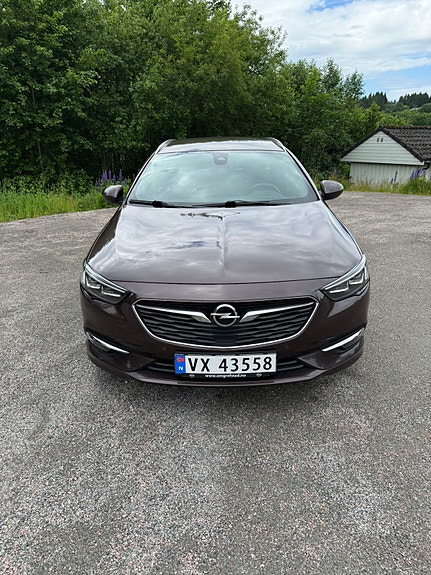 Opel Insignia 10 of 30
