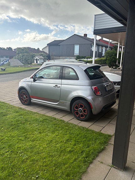 Fiat 500C 3 of 5