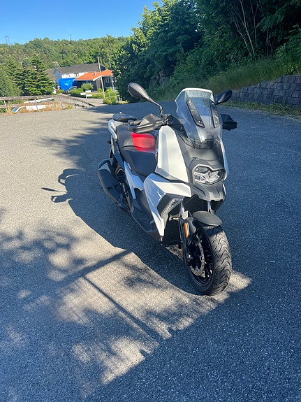 BMW C 400 X 4 of 5