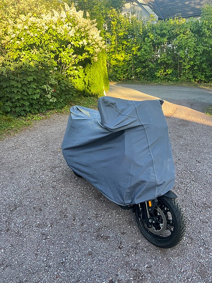 BMW C 400 X 12 of 12