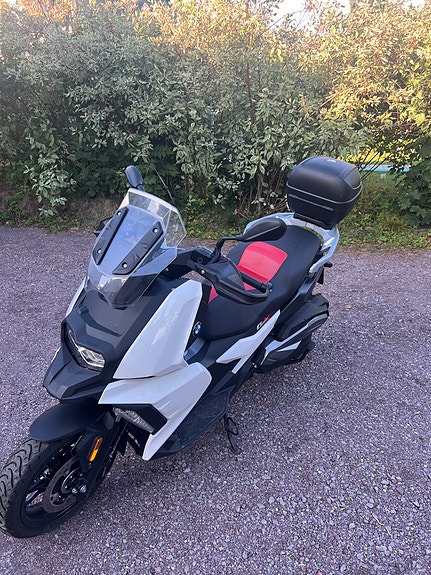 BMW C 400 X 10 of 12
