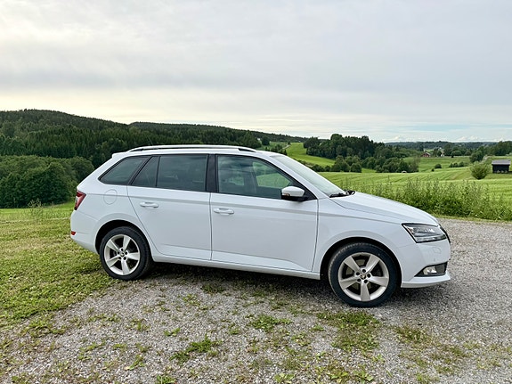 Skoda Fabia 6 of 12