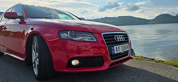Audi A4 2 of 23