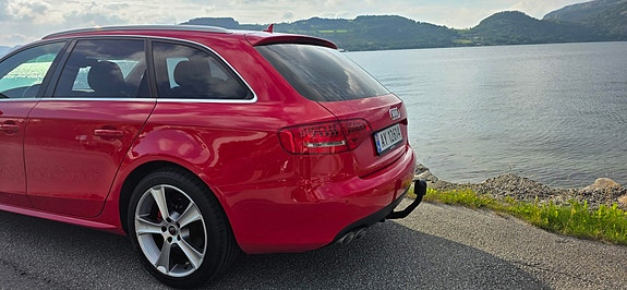 Audi A4 7 of 23