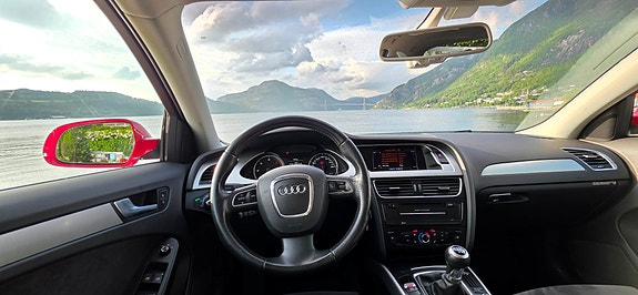 Audi A4 16 of 23