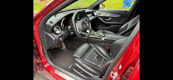 Mercedes-Benz C350 3 of 19