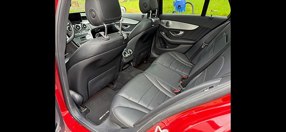 Mercedes-Benz C350 4 of 19