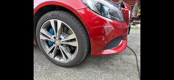 Mercedes-Benz C350 12 of 19