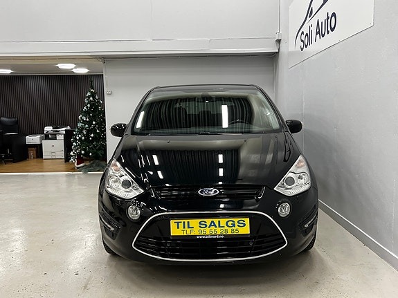 Ford S-MAX 4 of 5