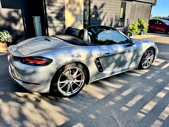 Porsche 718 Boxster S 2017 photo 3