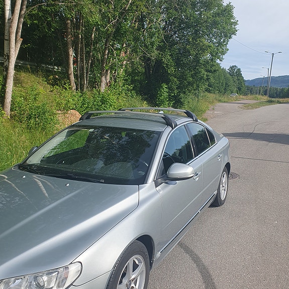 Volvo S80 6 of 30