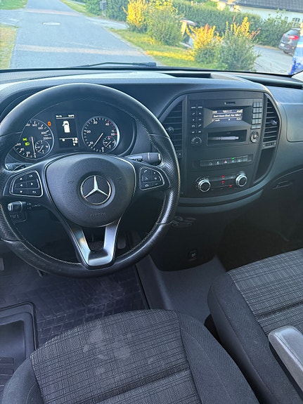 Mercedes-Benz Vito 114 9 of 16