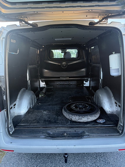 Mercedes-Benz Vito 114 6 of 16