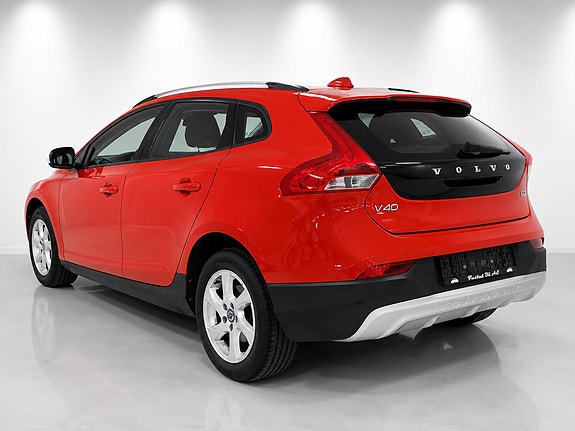 Volvo V40 Cross Country 4 of 5