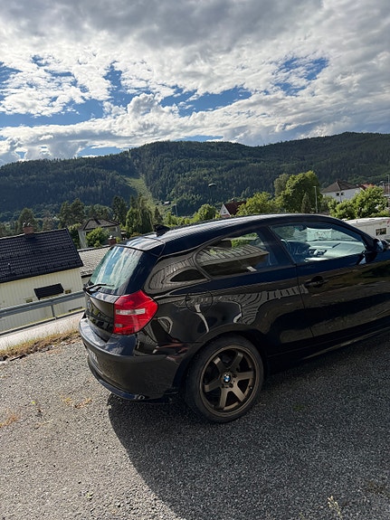 BMW 116i 5 of 5