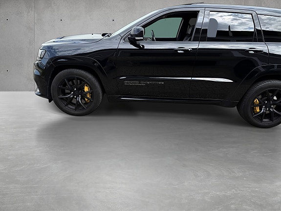 Jeep Grand Cherokee 3 of 5