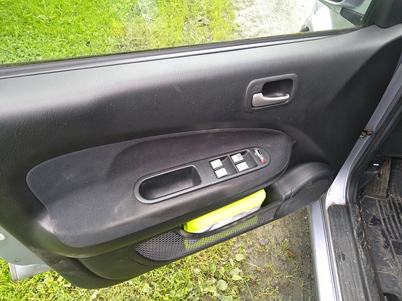 Honda HR-V 9 of 18