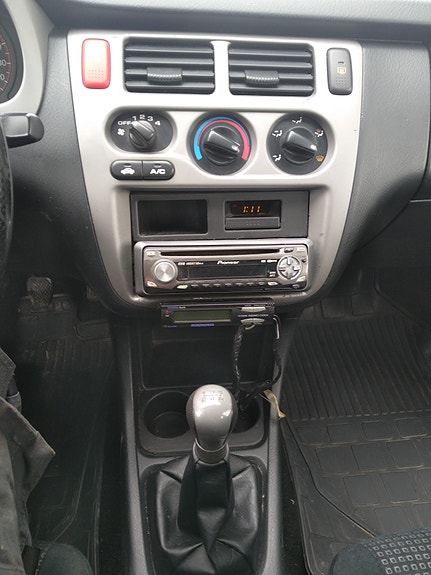 Honda HR-V 12 of 18