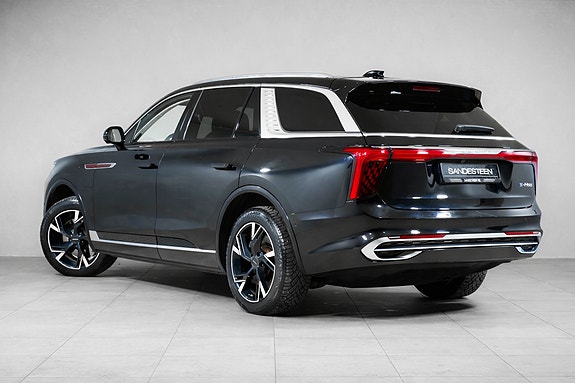 Hongqi E-HS9 4 of 5