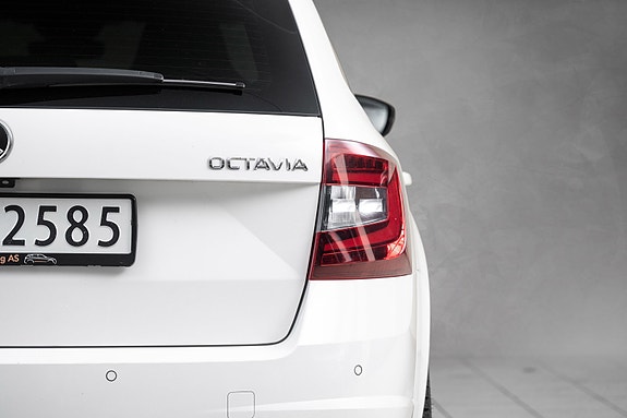 Skoda Octavia RS 7 of 30