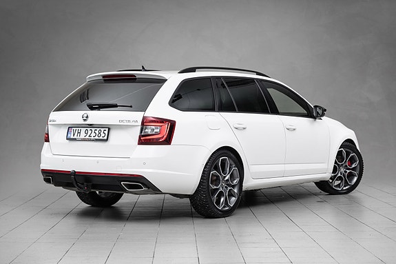 Skoda Octavia RS 3 of 5