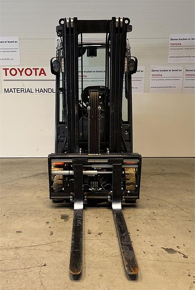 Toyota 8FBEK18T 3 of 4