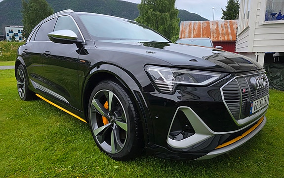 Audi e-tron S 5 of 5