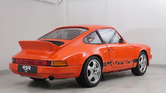 Porsche 911 25 of 30