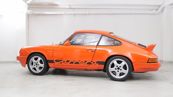 Porsche 911 4 of 30