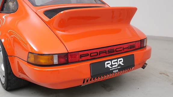 Porsche 911 7 of 30