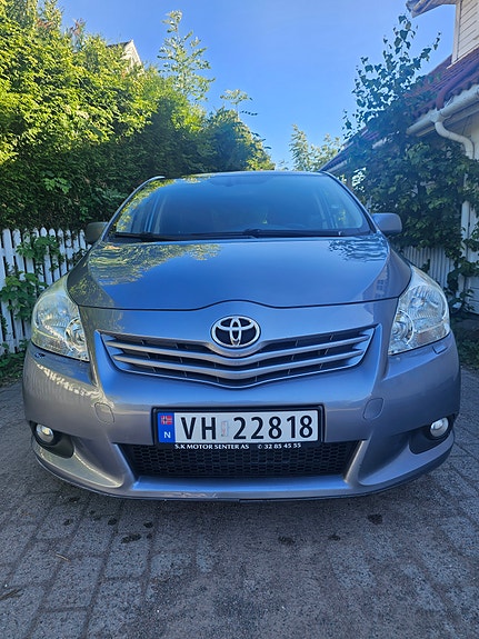 Toyota Verso 4 of 5
