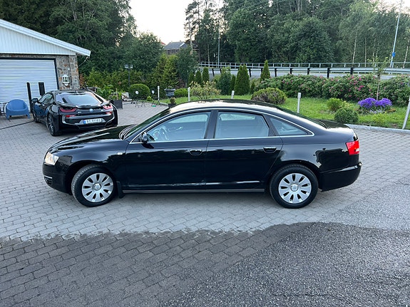 Audi A6 4 of 5