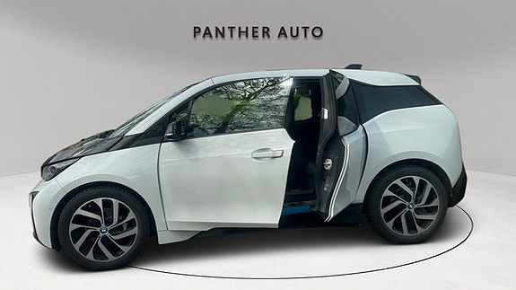 BMW i3 3 of 5