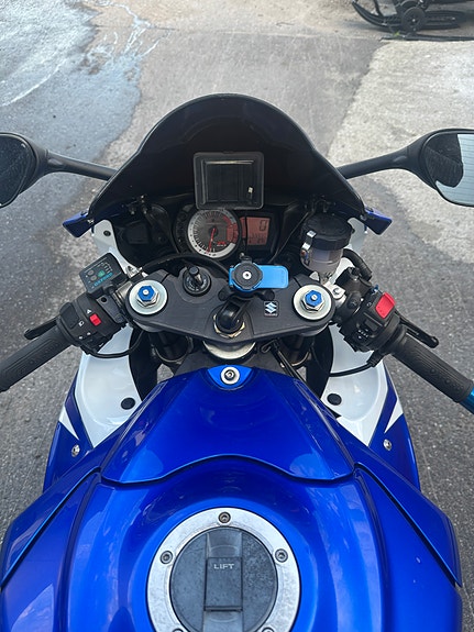 Suzuki GSX-R 750 5 of 12