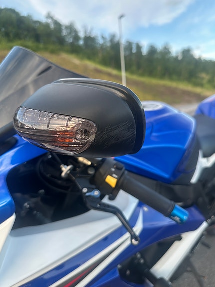 Suzuki GSX-R 750 6 of 12