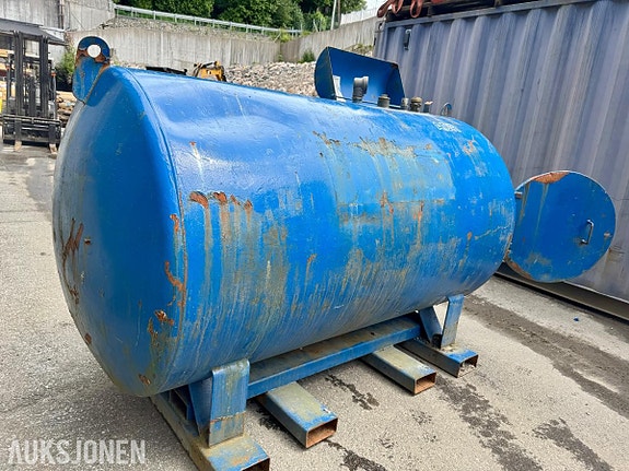 Andre ADR/IBC Dieseltank - 2600 Liter 3 of 5