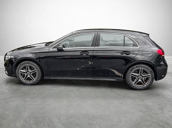 Mercedes-Benz A250 e 2 of 5