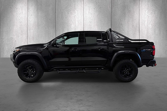 Chevrolet Colorado 3 of 5