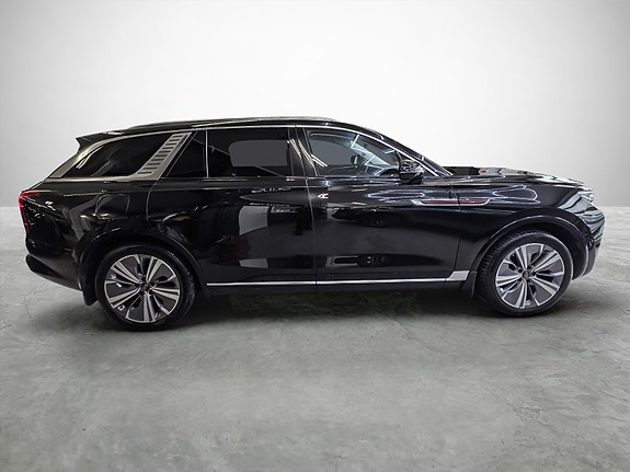 Hongqi E-HS9 5 of 5