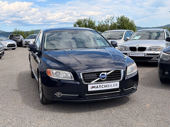 Volvo S80 5 of 5