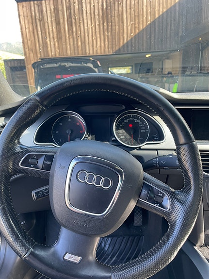 Audi A5 12 of 18
