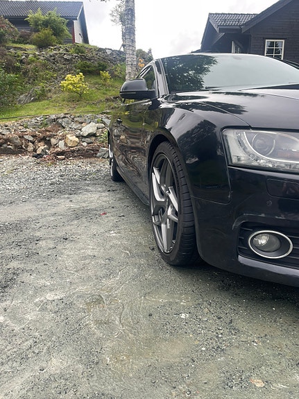 Audi A5 3 of 5