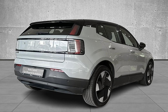 Volvo EX30 5 of 19