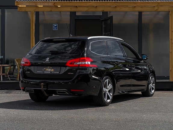 Peugeot 308 7 of 30