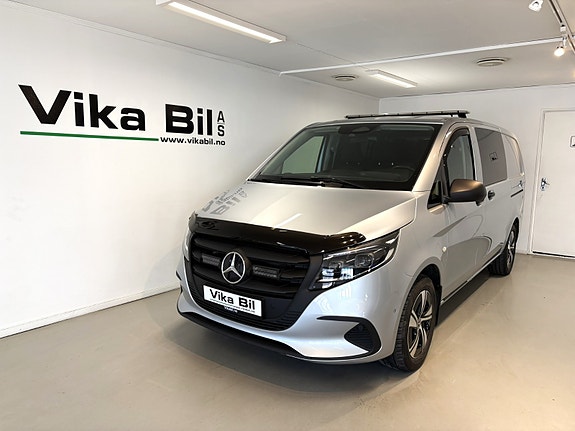 Mercedes-Benz Vito 119 2 of 5