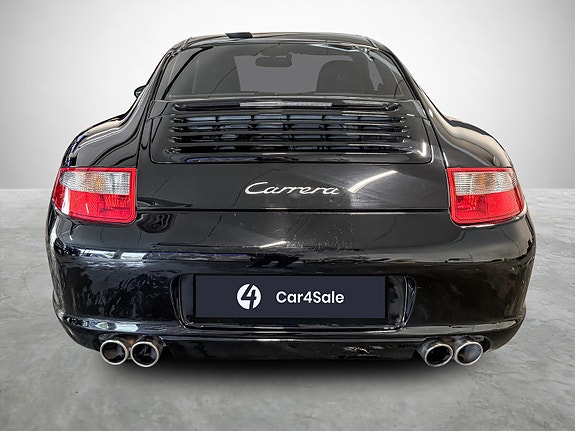 Porsche 911 4 of 5